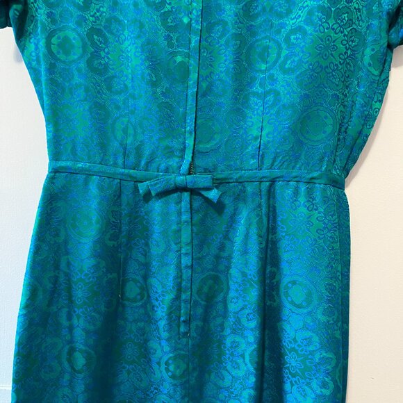 Vintage silk dress with matching jacket - Picture 3 of 9